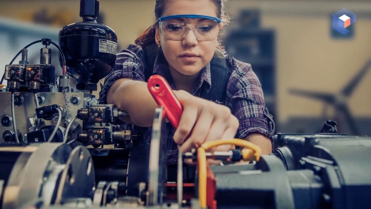 Uma homenagem e uma SURPRESA para VOCÊ, ELETRICISTA!